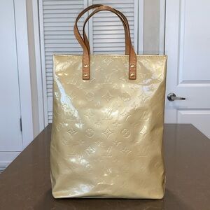 Louis Vuitton Monogram Vernis Tall Reade MM Patent Leather Tote Bag Beige Gold